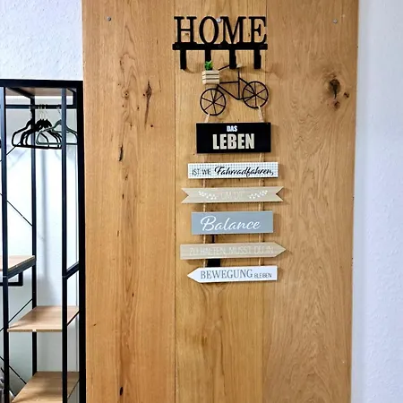 Modernes Monteurapartment In *